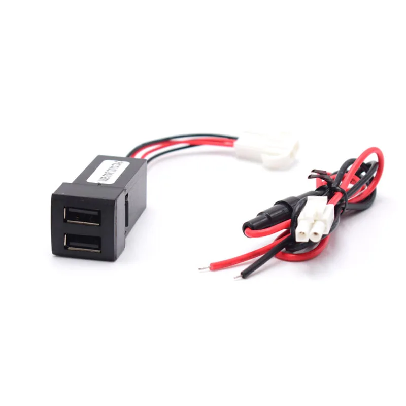 Двойное быстрое зарядное устройство USB 12 в 22x22 мм для Toyota Land Cruiser Prado 150 Series Rav4 Camry Hiace Corolla (art.: 3920bc43365ec) - 3920bc43365ec