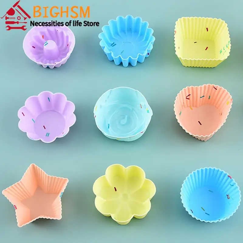 https://ae01.alicdn.com/kf/S4e545f3bb951465abf5a7d88ac1078cbh/5-9Pcs-Silicone-Cake-Mold-Round-Muffin-Cupcake-Baking-Molds-Reusable-DIY-Cake-Decorating-Tools-Wedding.jpg