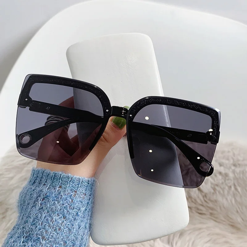Personalized Fashion Oversized Sunglasses Man Woman Rimless Square Sun Glasses Eyewear  Brand Design UV400 Female Shades_voghion.com