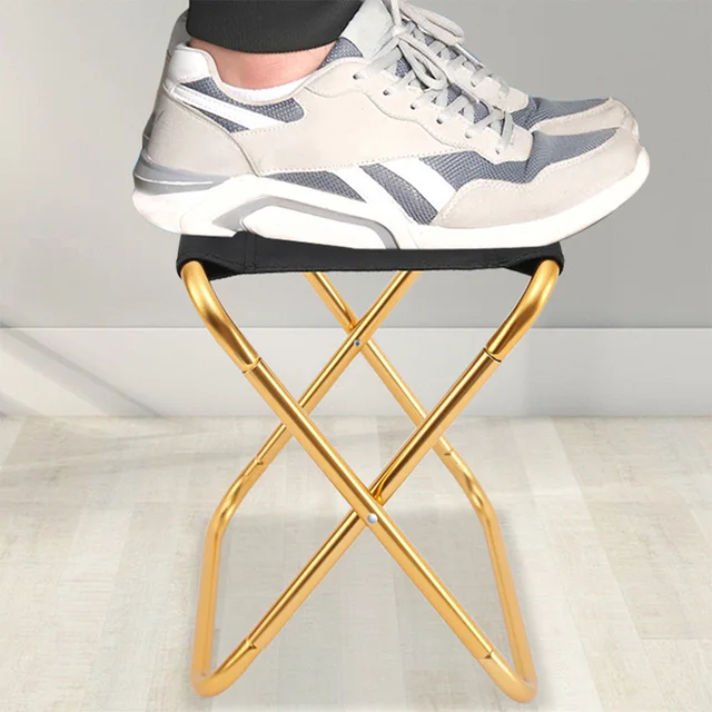 편안함과 휴대성을 갖춘 야외 활동에 필수적인 접이식 소형 의자