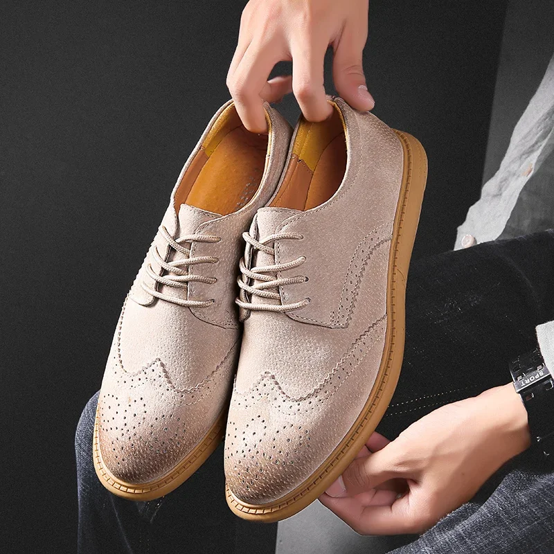 

New Men Dress Shoes Suede Men Luxury Italian Style Wedding Brogue Oxford Flats Shoes For Men Comfy Formal Shoes Chaussure Homme