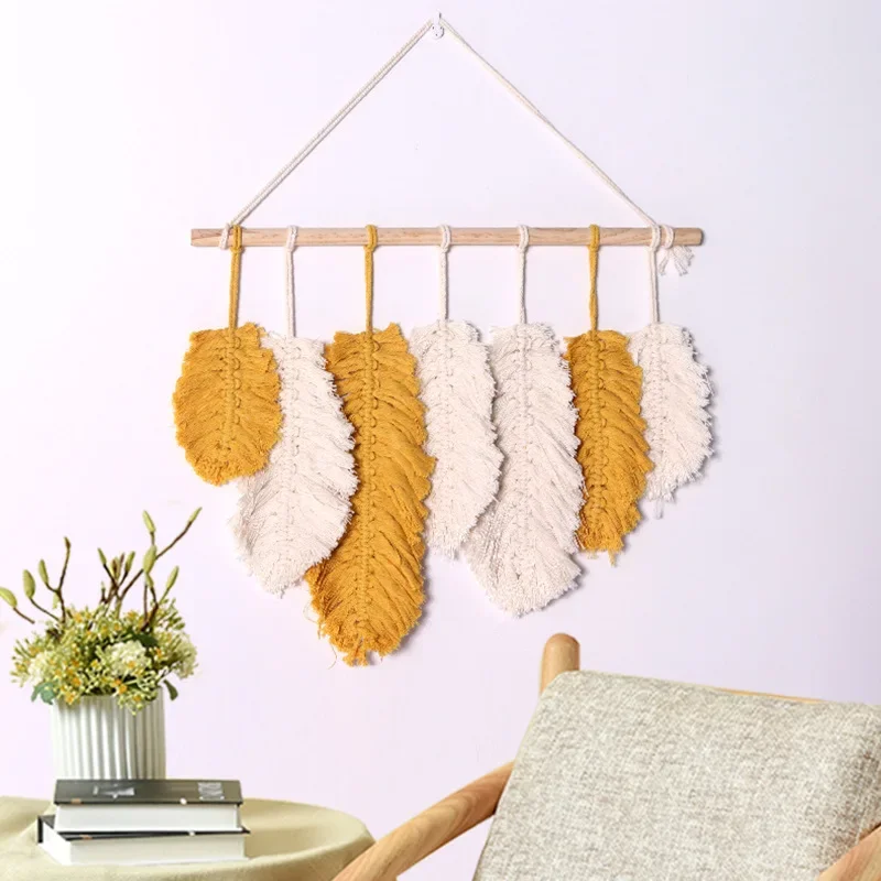 

Nordic Tapestries Wall Decorative Hand-Woven Leaf Tapestry Cotton String Woven Feather Background Wall Tapestry
