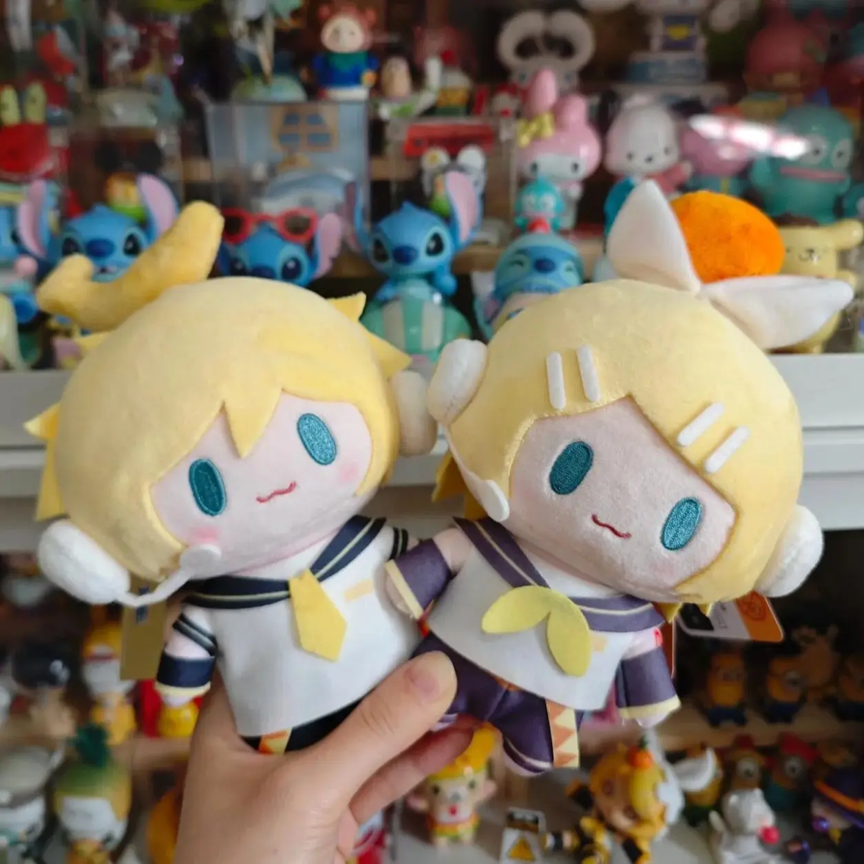 Hatsune Miku and Kagamine Len Rin Plush Doll Keychain - Cute Stuffed Doll Collection and Girls Gift