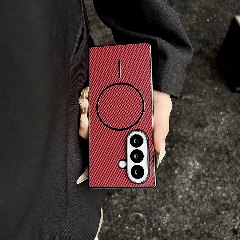 ELVEV Magnetic Luxury Carbon Fiber Pattern Leather Case with Wireless Charging Back Shell