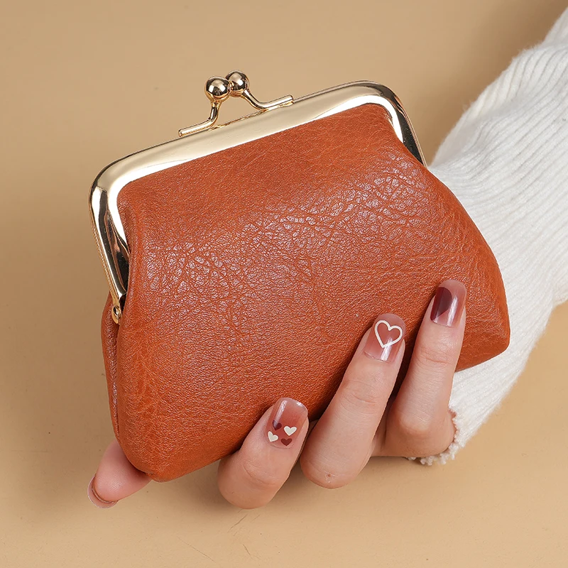 Retro Purse Image 1