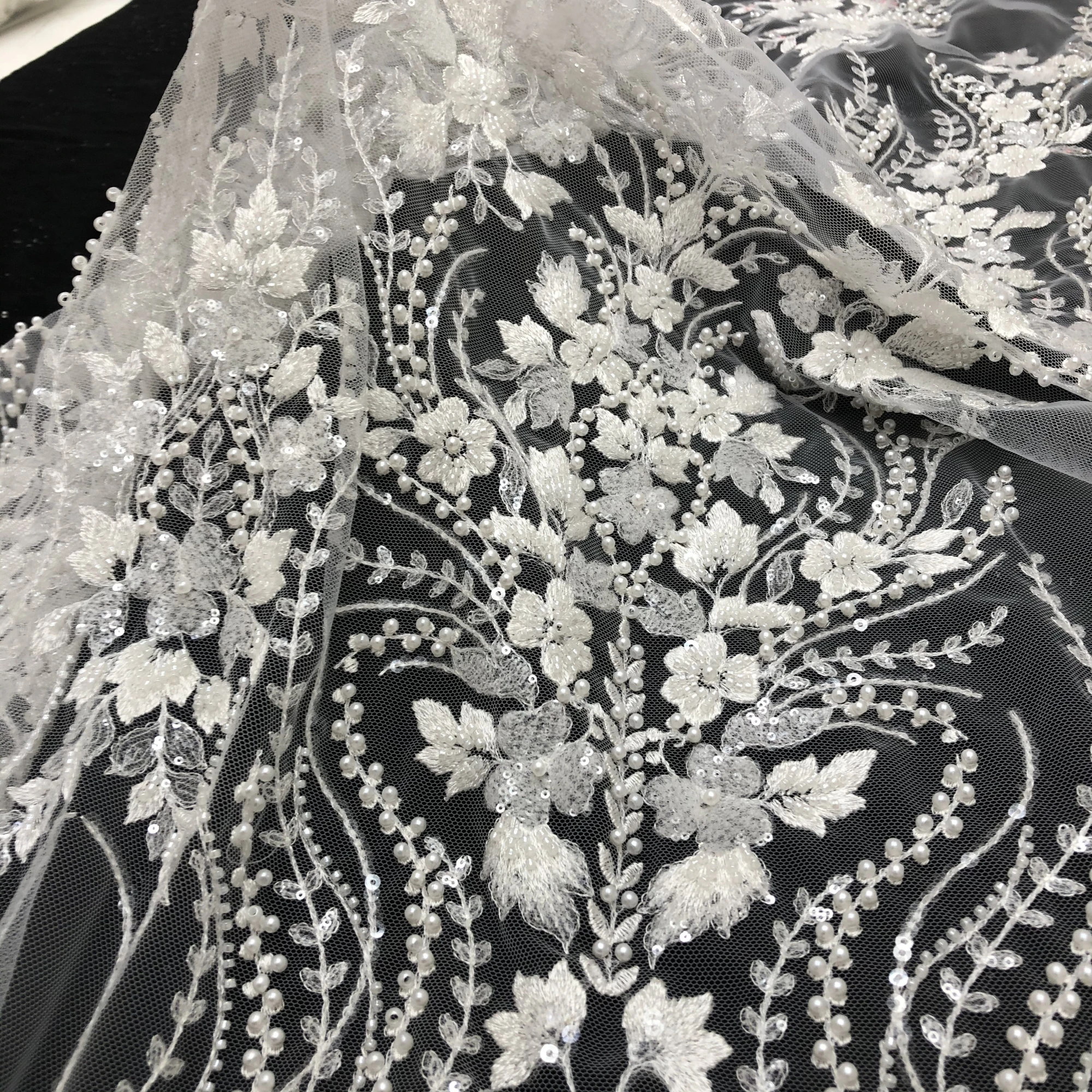 New Luxury Beaded Sequins Embroidered Wedding Dresses Evening Fashion Skirt Lace Fabric