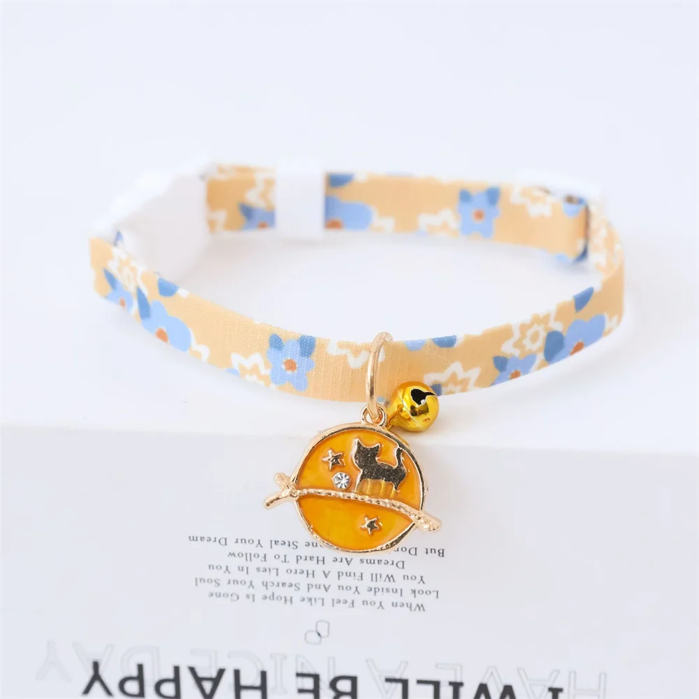 Title 12, Pet Collar With Pendants Footprint Colorful Dog...