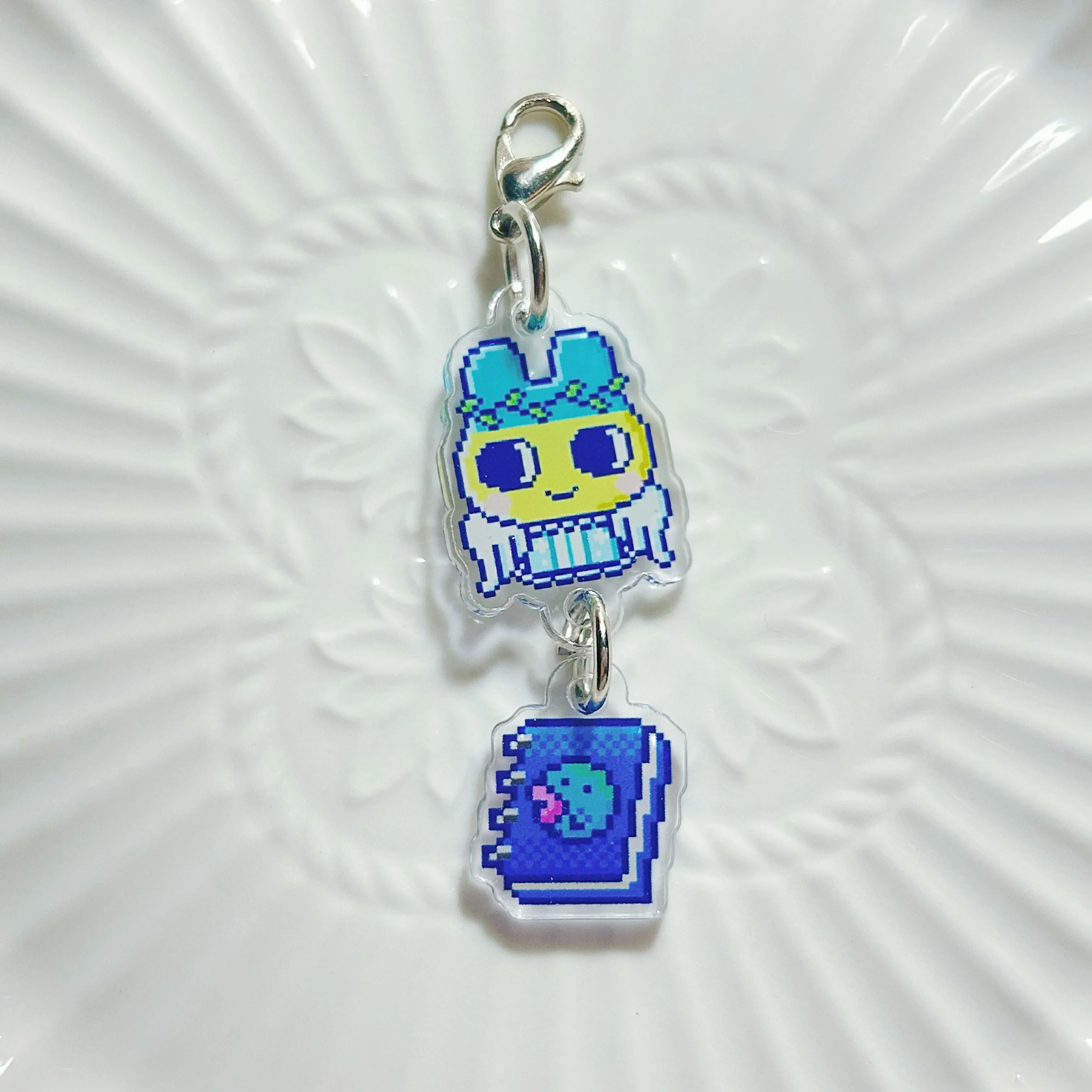 Replika Dostępna Od Ręki Gorąca Wyprzedaż Styl Pikseli DIY Rekwizyty Kreskówkowe Urocze Zawieszki Kombinowane Akcesoria i Peryferia do Tamagotchi