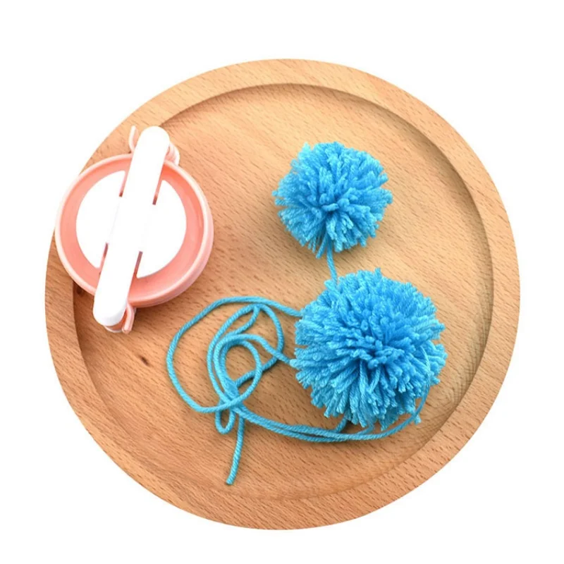 4pcs 양모 볼 메이커 모자 스카프 플러프 볼 수제 뜨개질 도구 DIY 원사 직조 라운드 볼 메이커 바느질 공예 세트