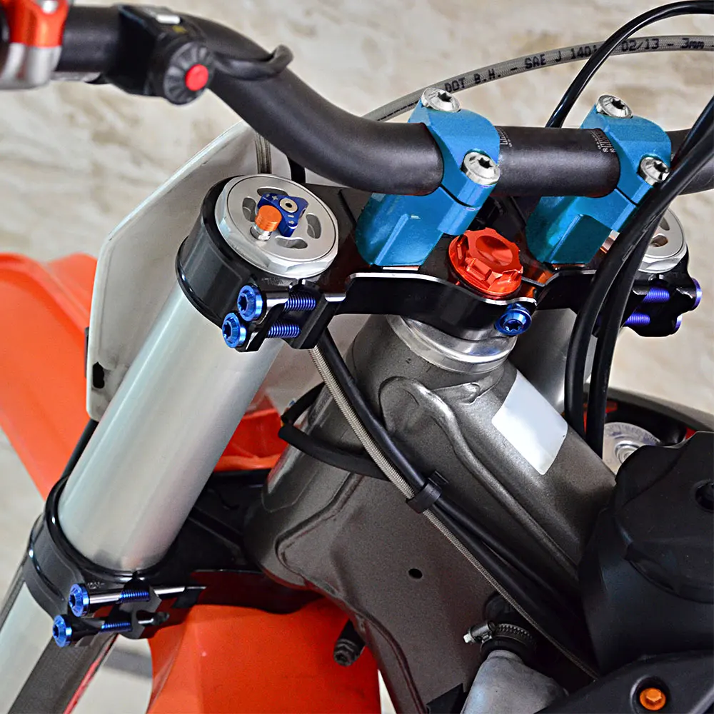 Für KTM 2005–2023 EXC 300 250 EXCF 350 XCW 300 52 mm Lenkerklemme Riser Montageklemme SX 125 SXF 250 SXF 450 XC XCF 2005–2015 – Detail 3