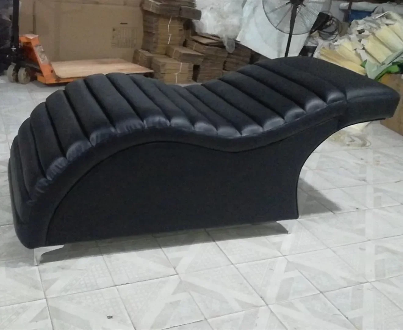 

Modern New Design Beauty Massage Table Spa Salon Facial Bed Hot Sell Curve Lash Bed