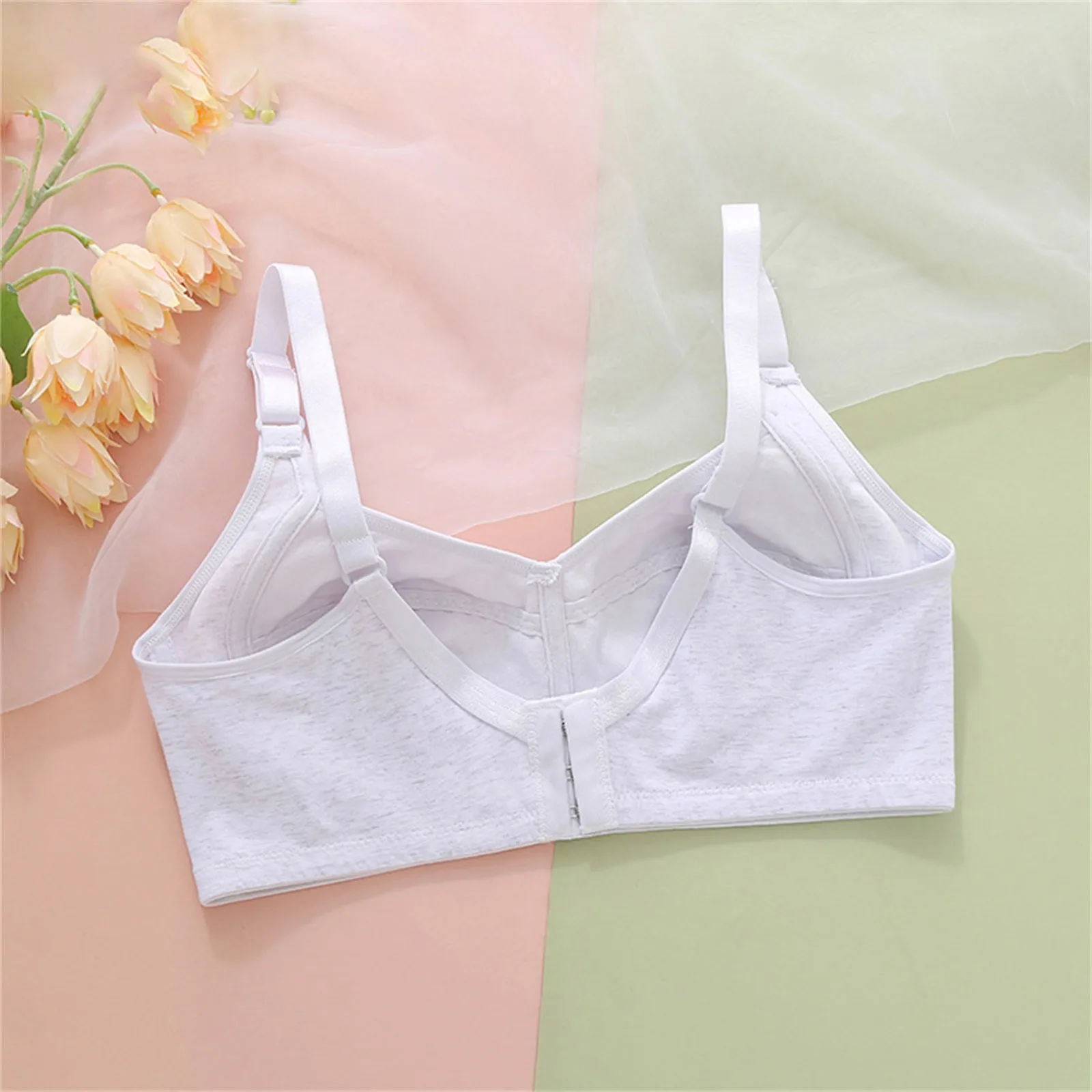 Teen Girls Seamless Training Bras Adjustable Straps Sports Bras Girl'S Comfortflex Fit Seamless Racerback 8 To 14 Years