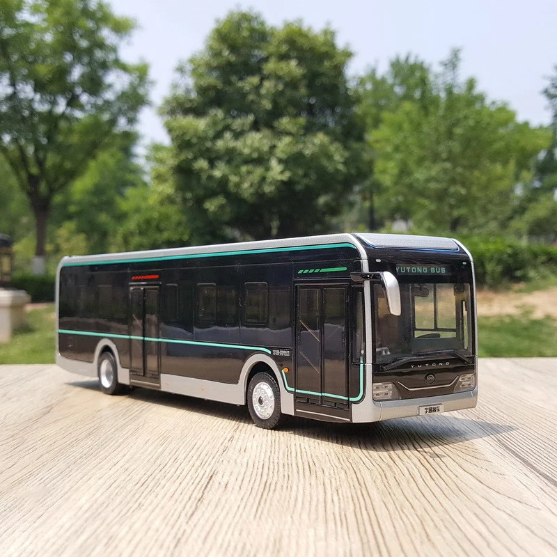 Diecast 1:42 Scale Yutong U12 Shanghai Public Transport Pure