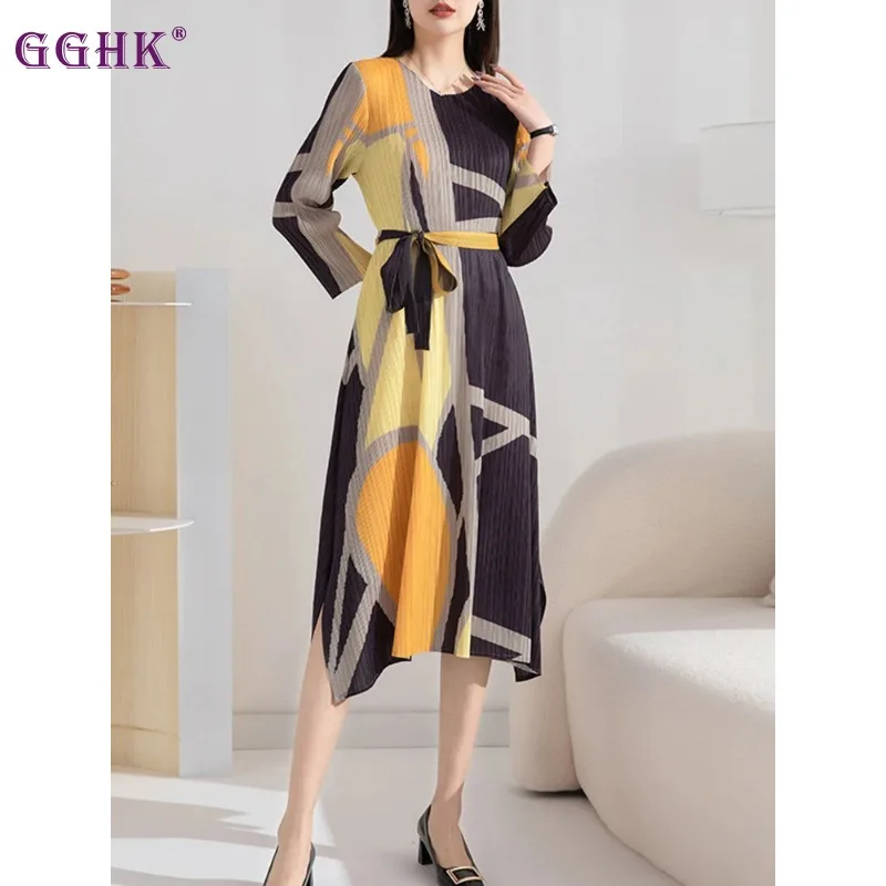 

GGHK Miyake Pleated Fashion Printed Women Elegant Evening Party Dress O Neck Long Sleeve Loose Plus Size Design Prom Dresses