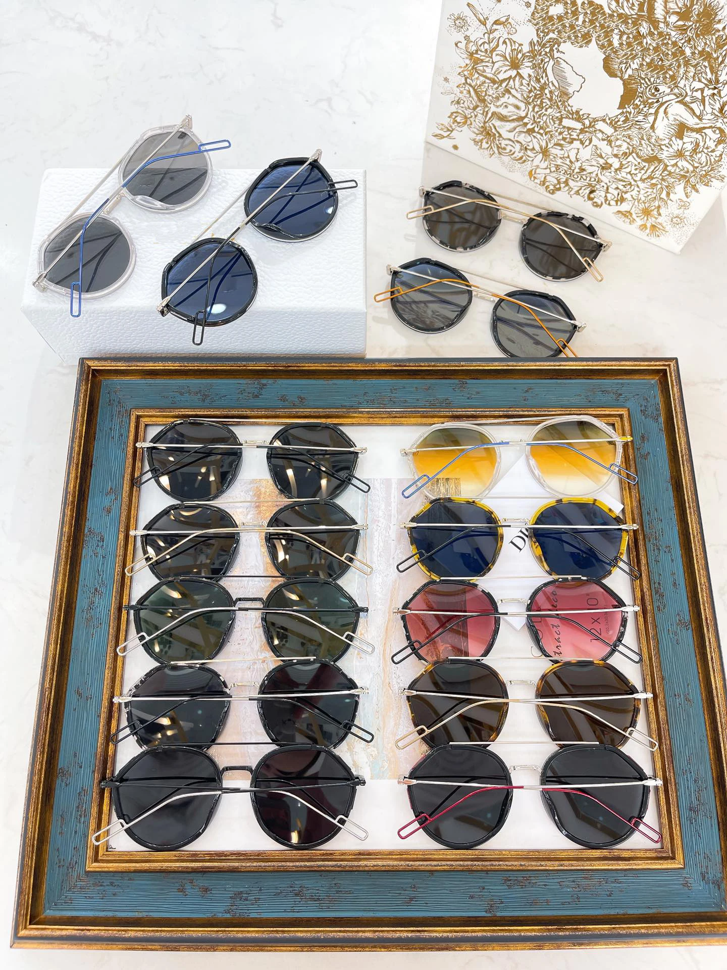 Classic Polarized Pilot Sunglasses For Women And Men Retro Style_voghion.com