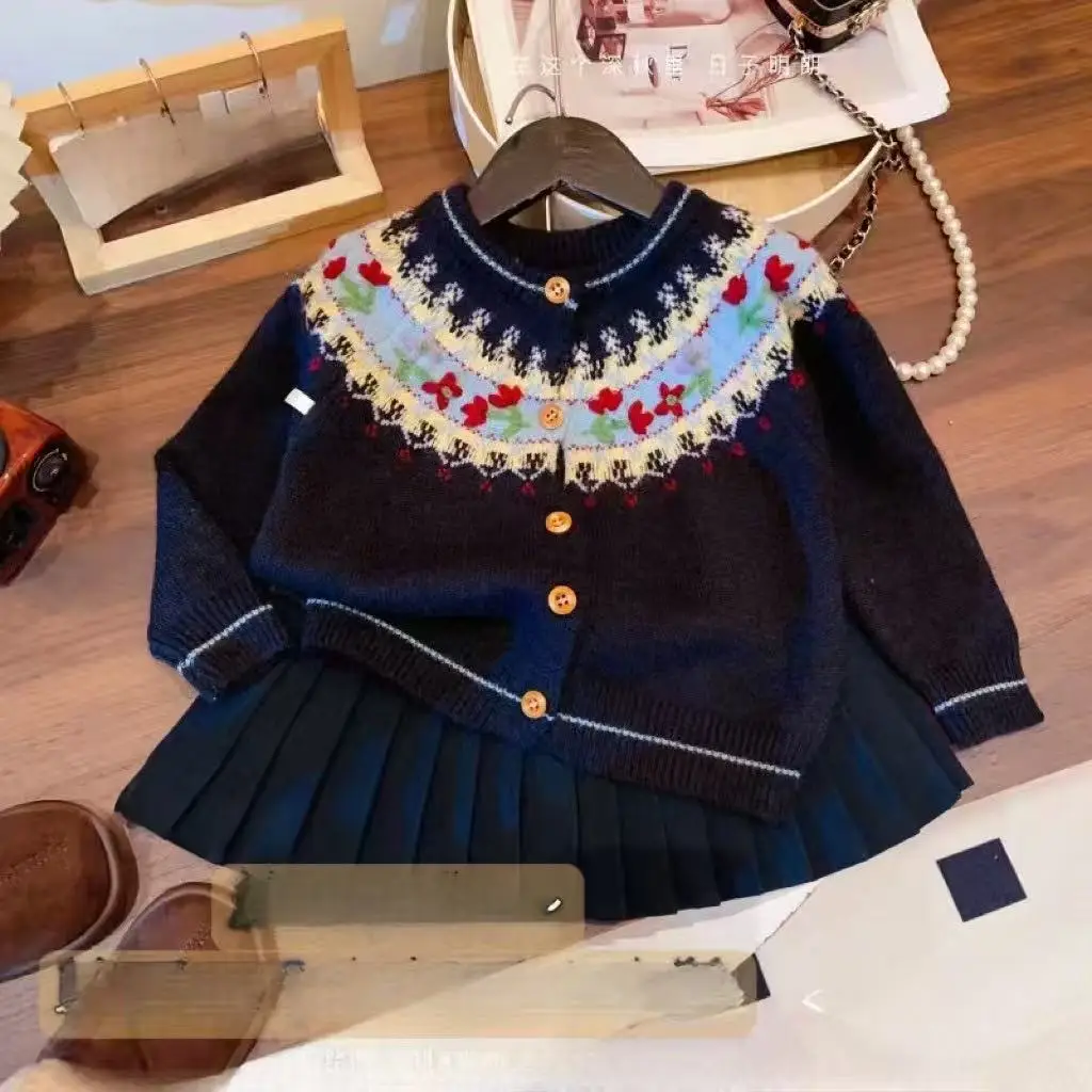 2026 레트로 패턴 자카드 스웨터 소녀용 겨울 신상 슬림핏 가디건 개성있는 디자인 상의