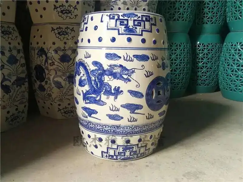 White Porcelain and Drawn Blue Shoe Hand Changing Stool Ceramic Drum Bathroom Neoclassical Imitation Sitting Stool Low Round