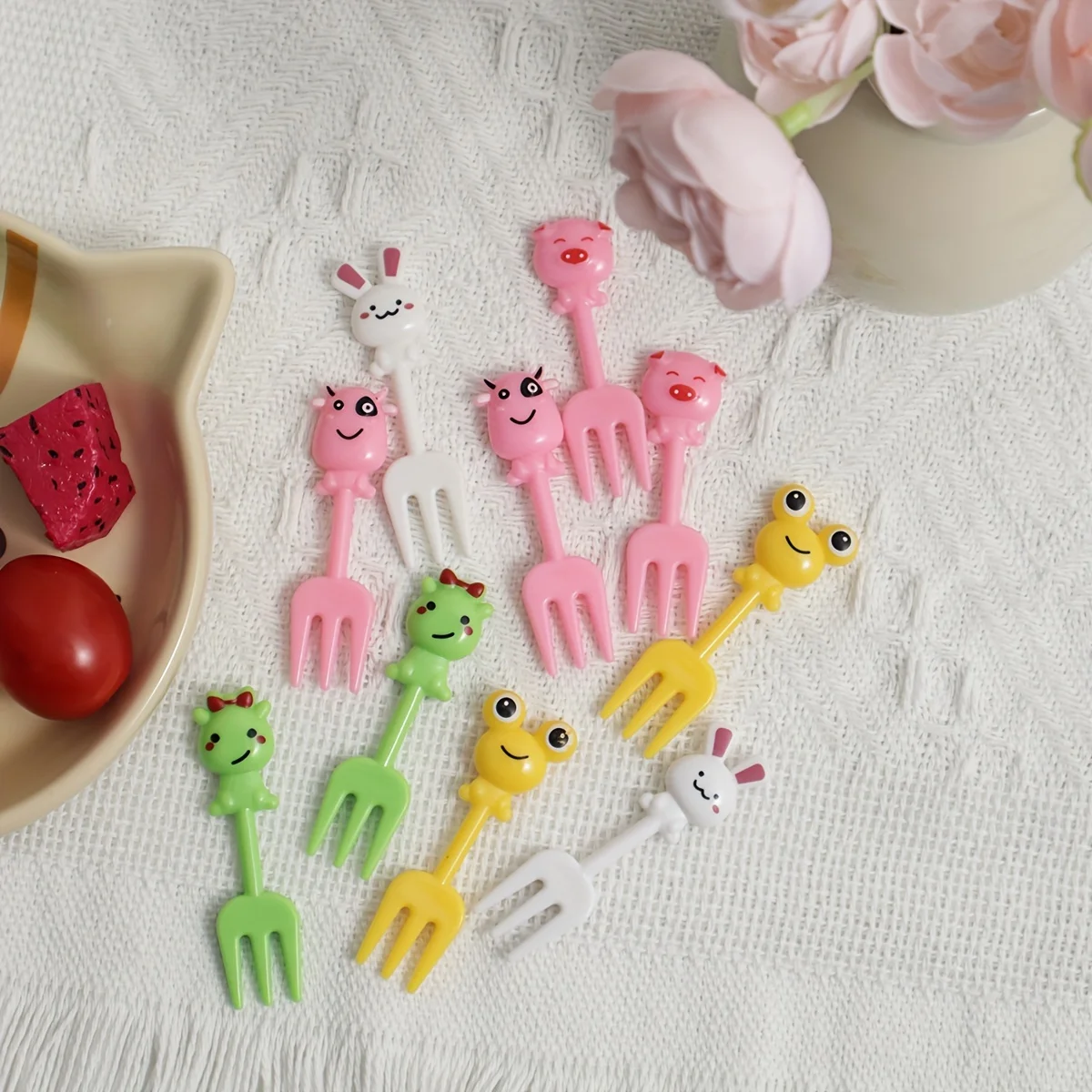 10pcs-Reusable Animal Fruit Fork Outdoor Home Use