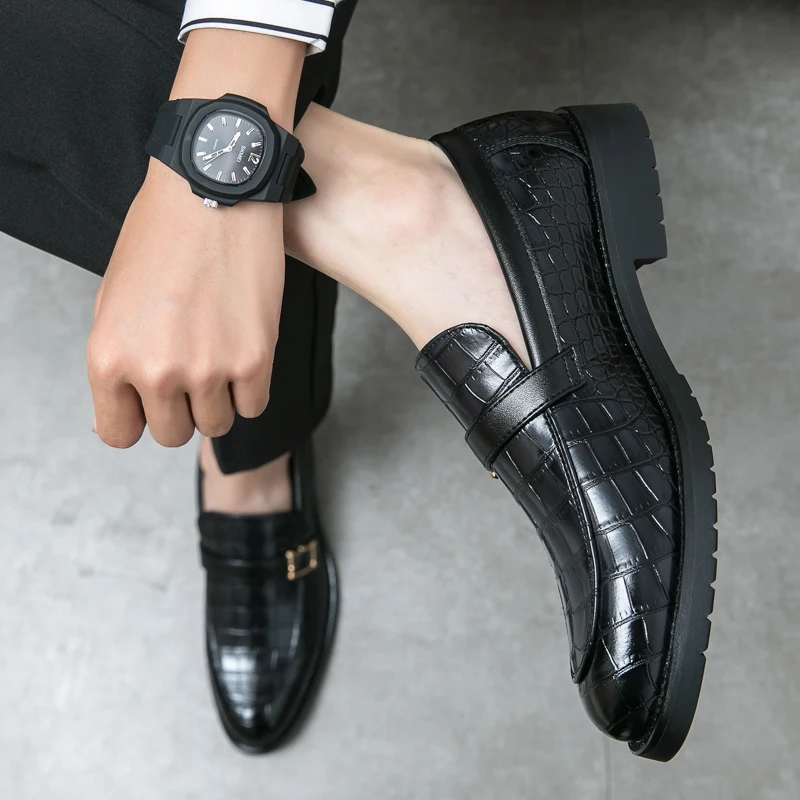 Luxury Leather Shoes Designer Men Casual Office Bussiness Grey Pointed Low-heel Loafers Mens Wedding Dress Male Shoes Mens Shoes 3