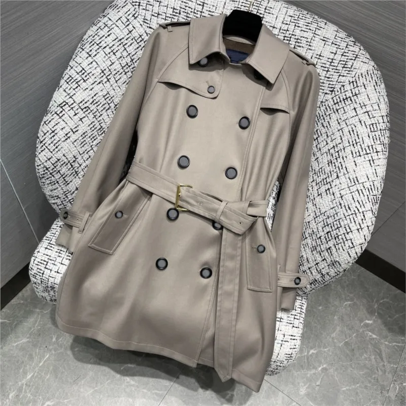 

2023 Women's Clothing Fashion silhouette windbreaker Autumn Winter New 1.26