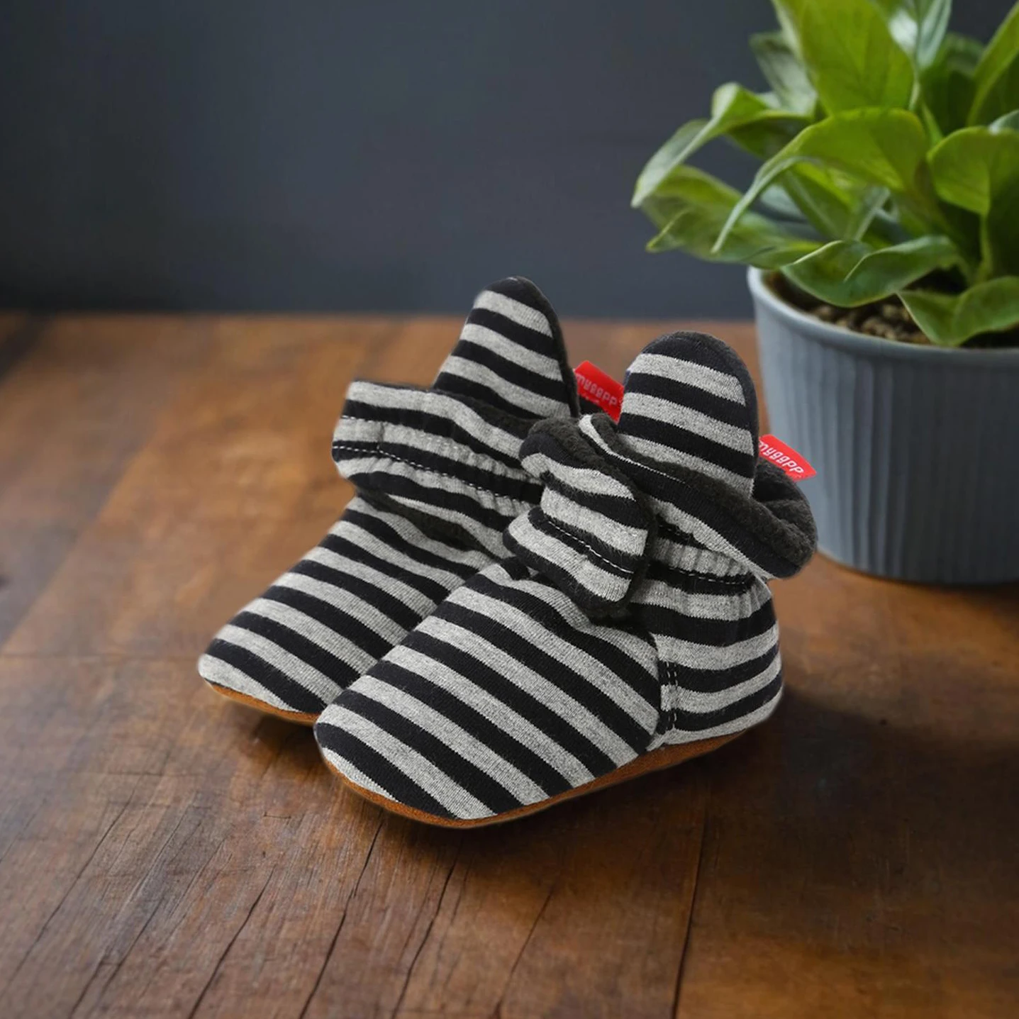 Newborn Infant Baby Girls Boys Warm Fleece Winter Booties First Walkers Slippers Shoes
