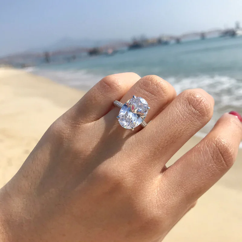 Moissanite Ring