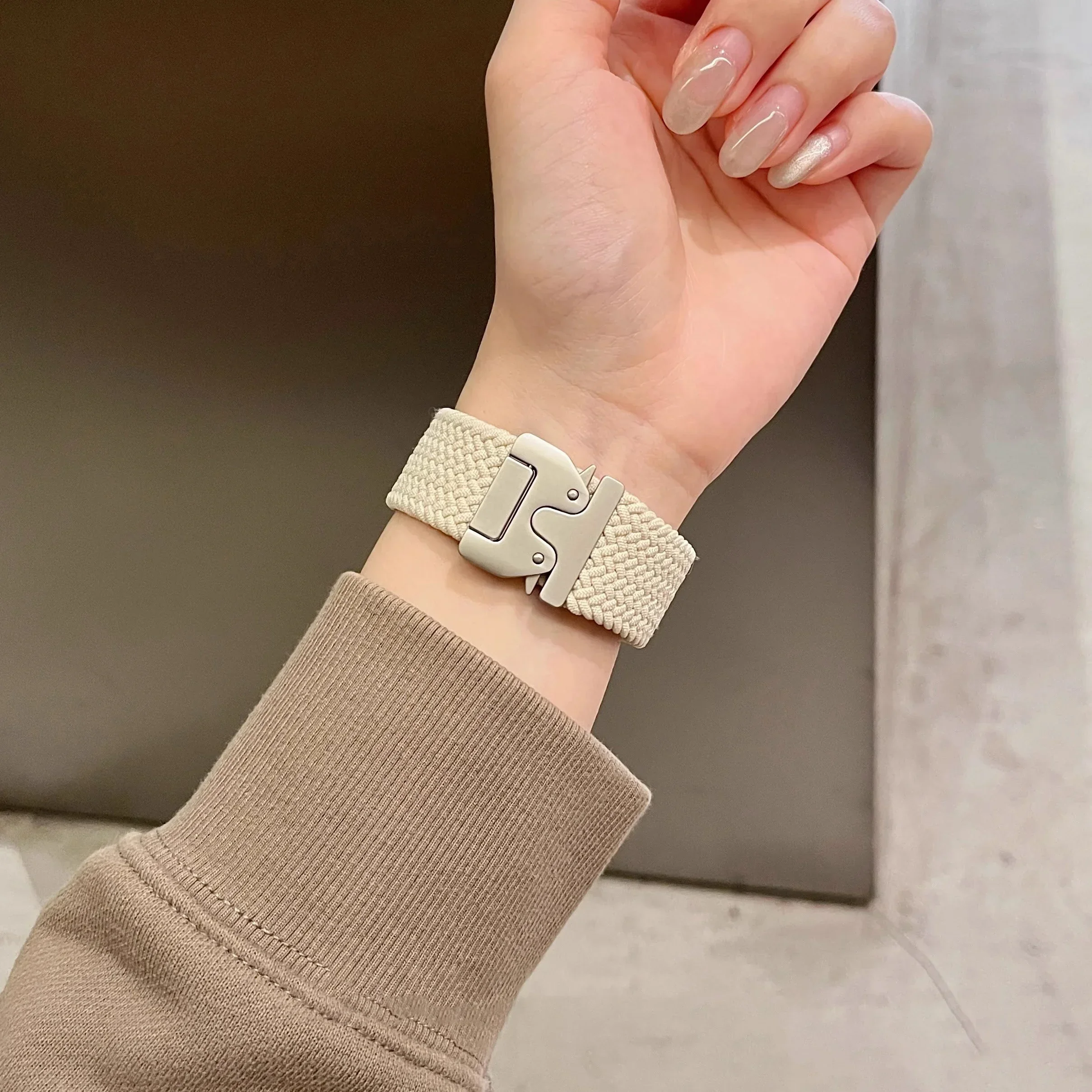 Braided Solo Loop Strap for Smartwatch - Stylish and Comfortable Bracelet Band