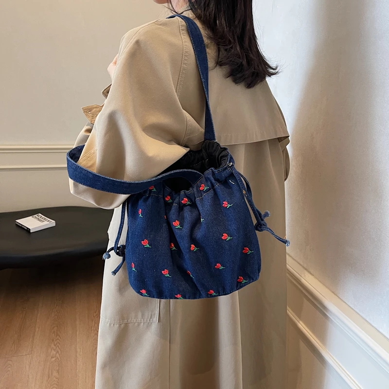 Spacious Denim Fashion Designer Shoulder Bag - High Quality & Durable Commuter Tote