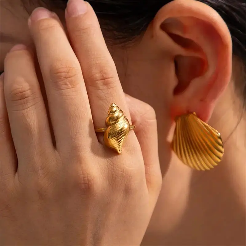 Stainless Steel Waterproof Ribbed Large Shells Thick Sea Shell Stud Earrings Gold Plated Small Snail Shell Conch Ring Party Gift