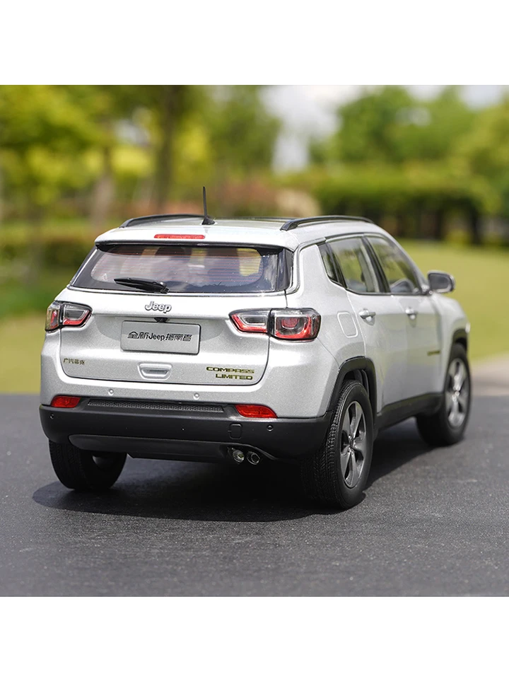 Jeepコンパスイミテーションカーモデル、1:18合金、おもちゃの