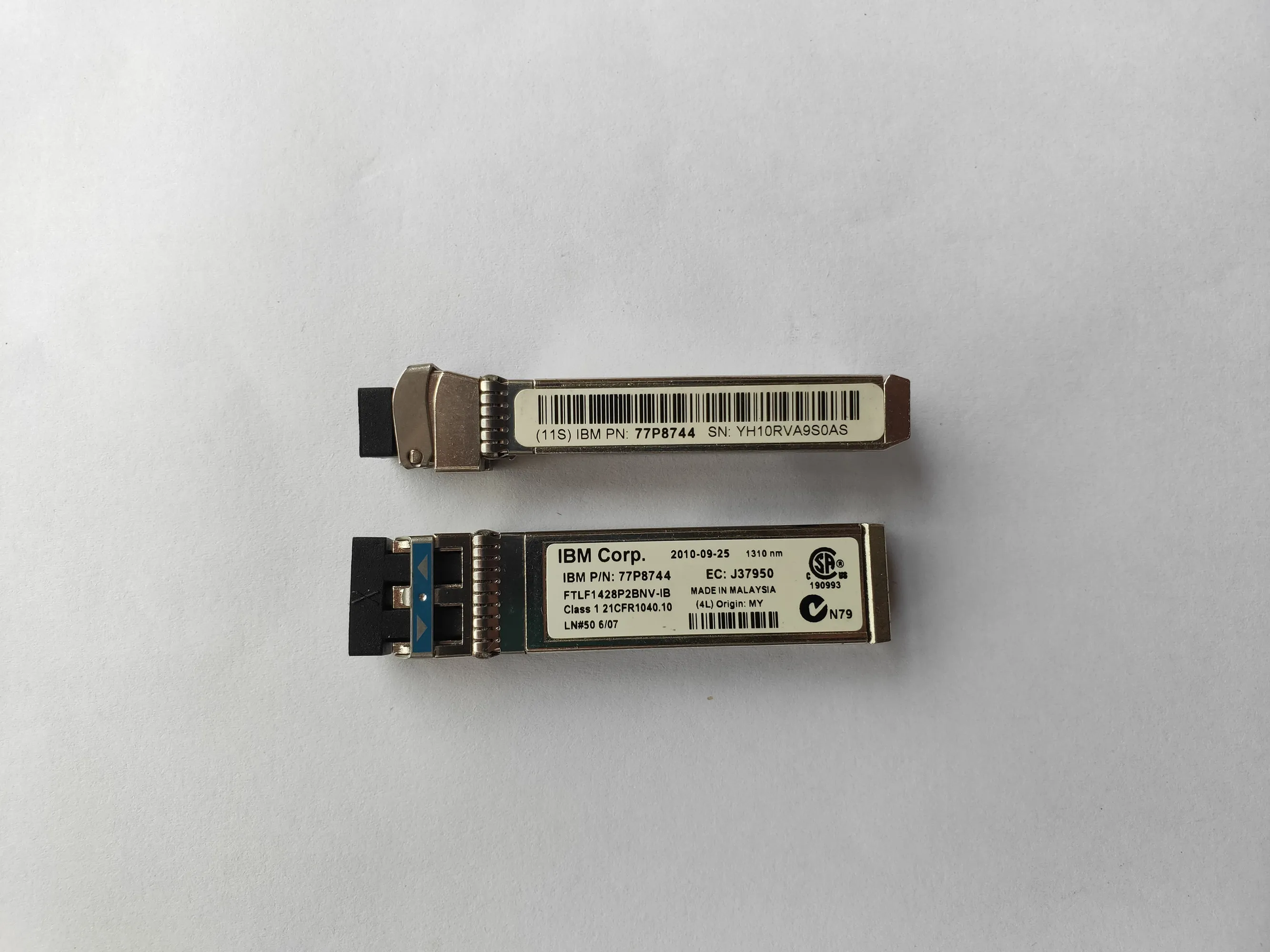 Module IB-M 8GB SFP Optical Fiber FTLF1428P2BNV-IB J37950 77P8744 1310NM 8G 10KM/I-BM Sfp Fiber Switch Transceiver