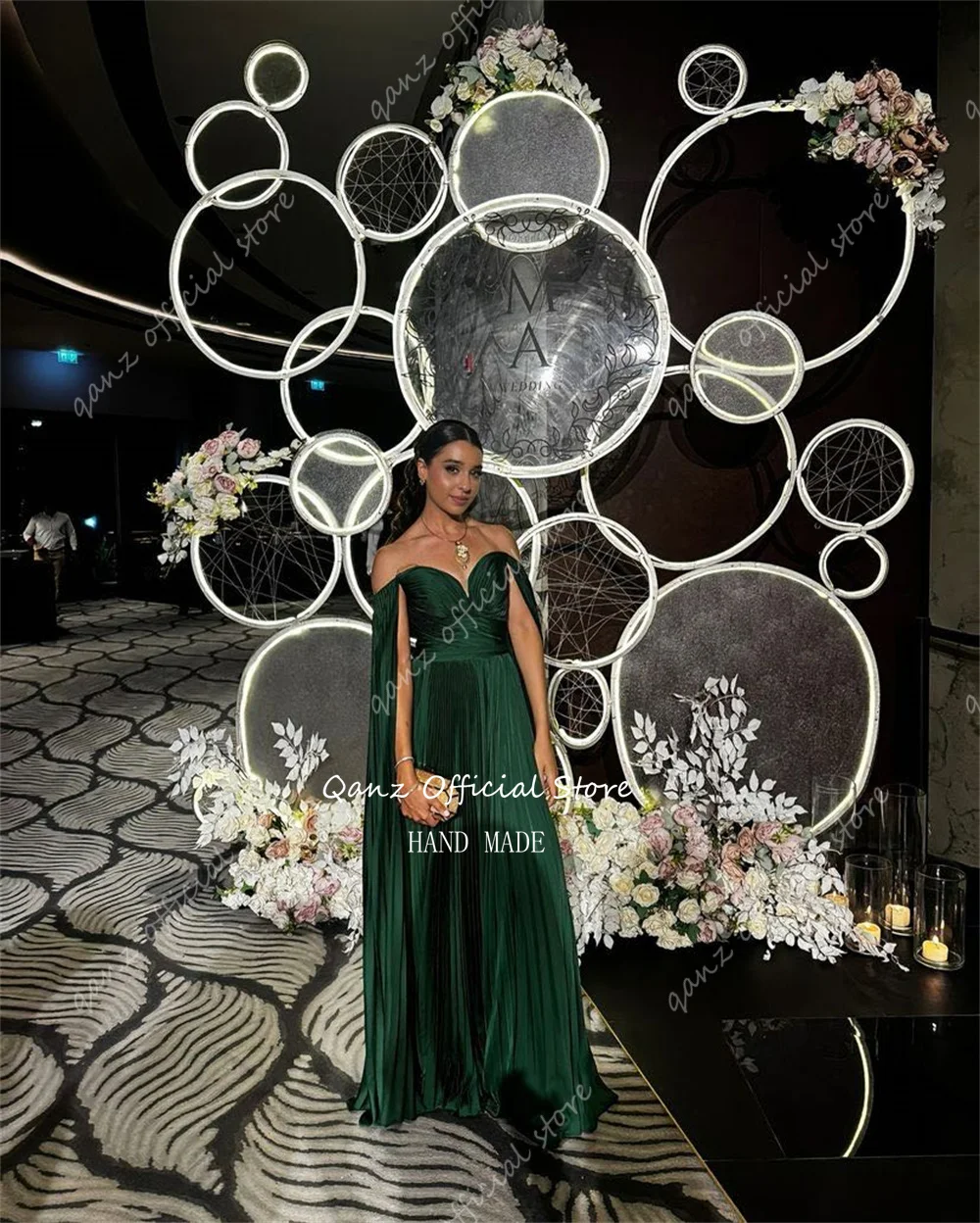 Qanz-vestidos de noche con mangas de capa árabe verde, vestidos