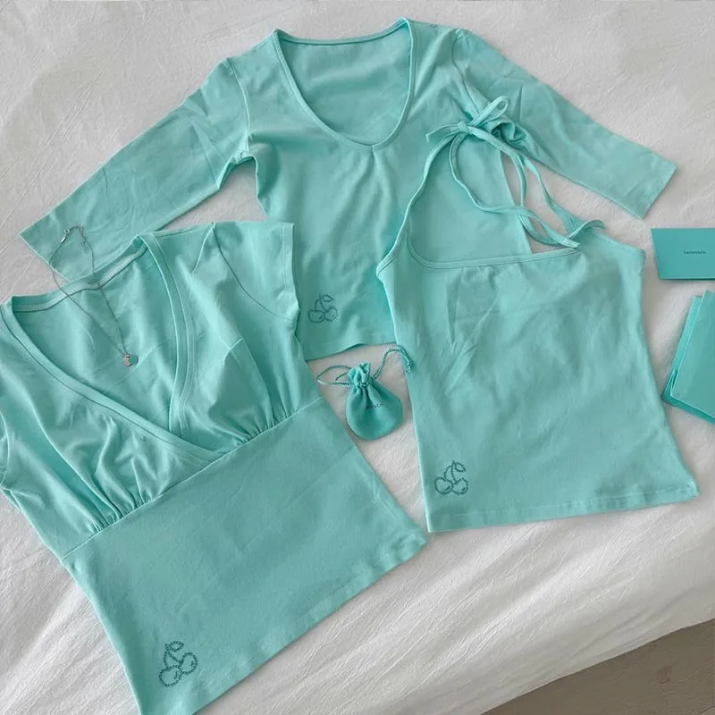 Damen V-Ausschnitt Kurzarm 3/4-Ärmel Crop-Tops, Figurbetont, Y2K Basic T-Shirts für Club, Party, Dating, Urlaub, Streetstyle, Alltagskleidung