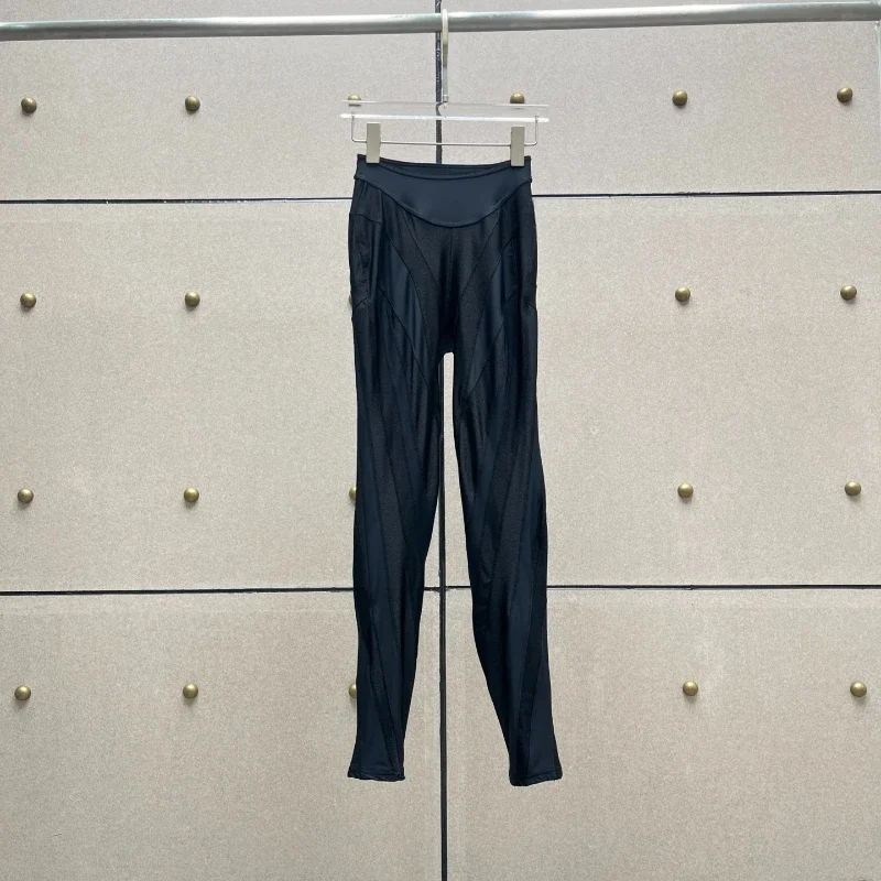 

2024 New Arrivials Spring Summer High Quality Skinny Black Color Block Line Leggings Women Sports Long Pants