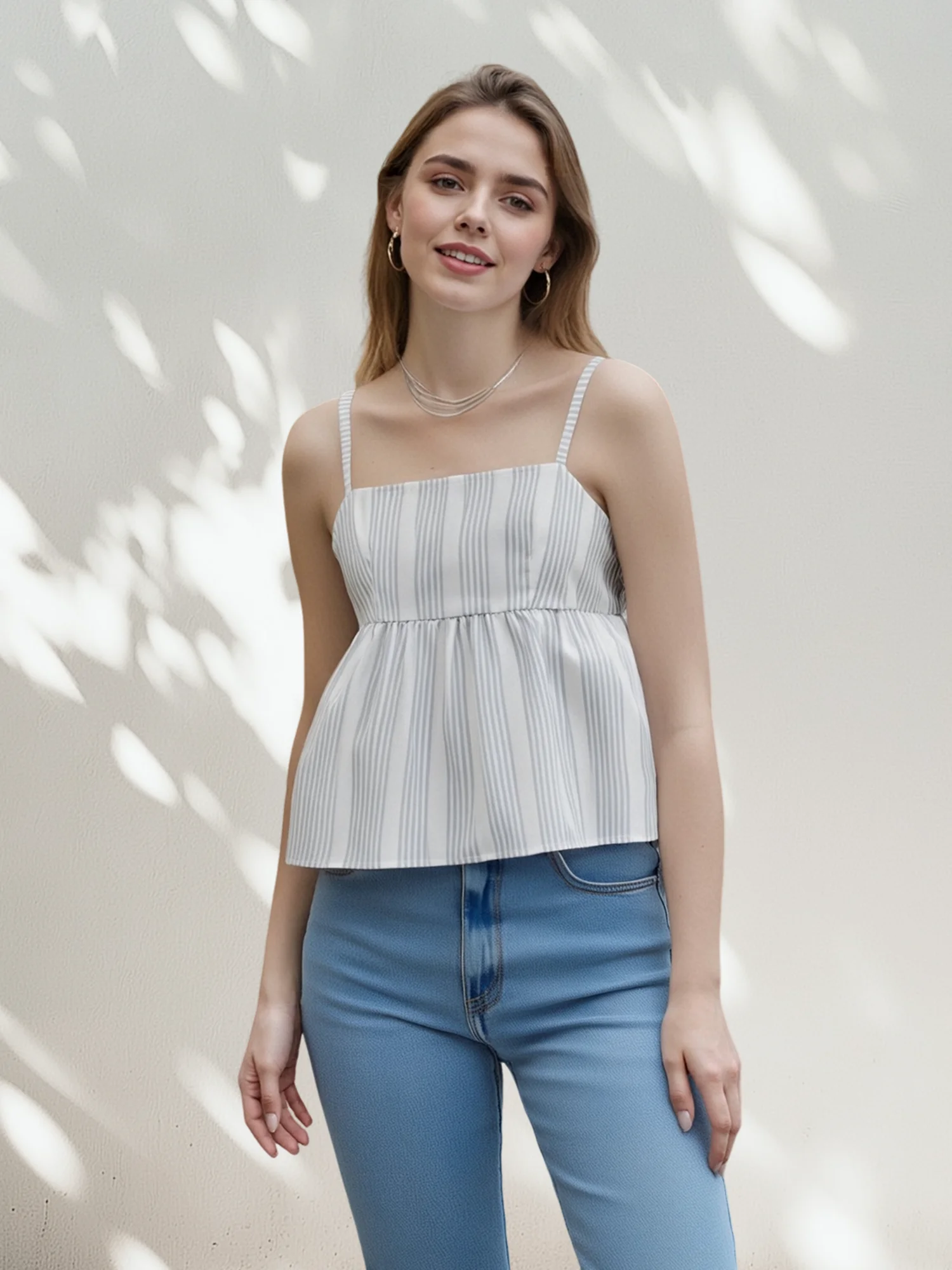 Ladies Striped Sleeveless Camisole Tank Tops with Square Neckline for Summer Casual Stripes Print Cami Shirts for Women