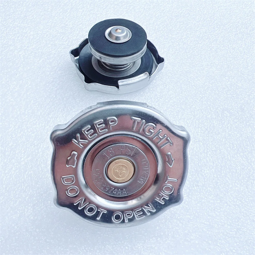 Radiator Coolant Tank Cap Car Radiator Cap Car Radiator Water Tank Cover 18Pound Radiator Cap (Water Tank Cap) 55116901AA 52028974AA For 2.0L 2.4L 2.7L 3.0L 3.6L 4.0L Jeep Grand Cher