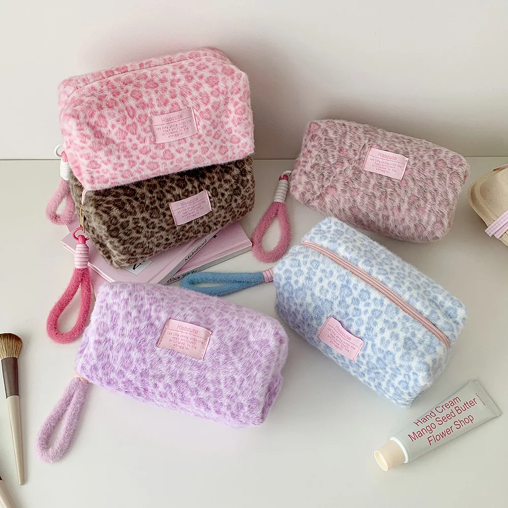 KoreanLeopardPrintFashionWinterPlushPencilCaseStudentLargeCapacityDesktopStorageStationeryPenBoxGirlMakeupBag-AliExpress21