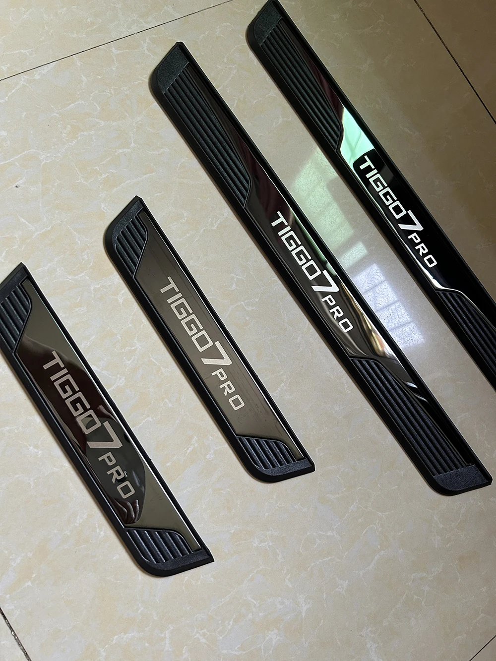 Car Door Moulding Trim Window Door Cover Trim for CHERY TIGGO7