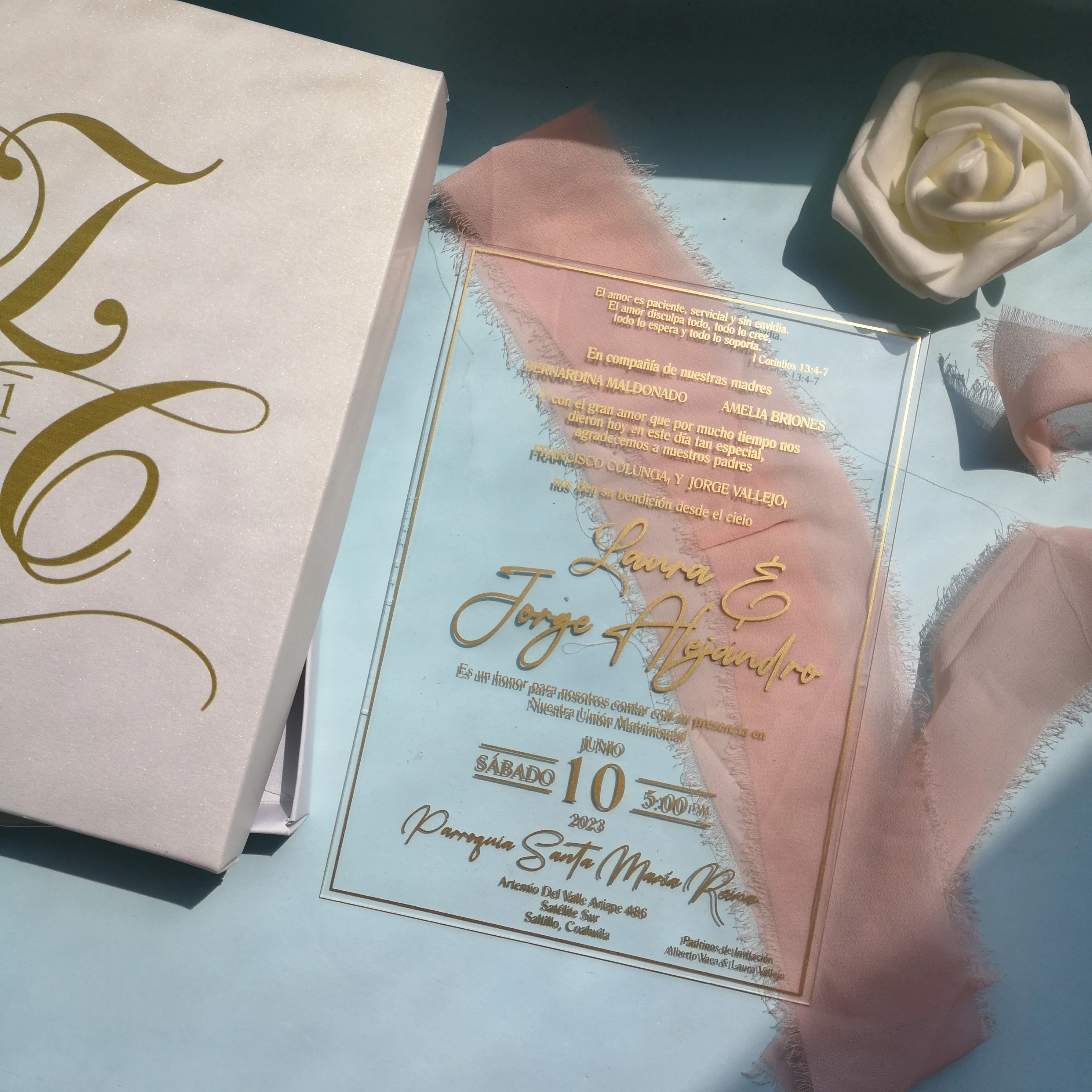 INVITATION TO A SPECIAL MOMENT - Look Magazine, image size:2976x2976