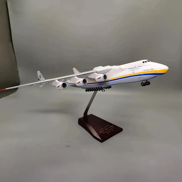 42CM 1/200 Scale For Antonov AN-225 Mriya Transport Aircraft Simulation Airplane Resin Plastic Replica Model Toy For Collection 4