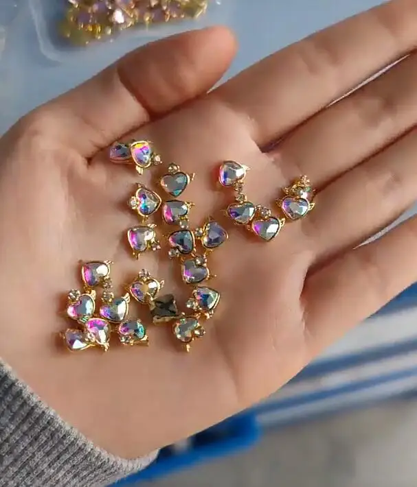 

3D Heart AB Crystal Nail Rhinestone Heart AB Crystal Nail Rhinestone Flat Back Nails Stone Alloy Metal Nail Art Decor Charms JE