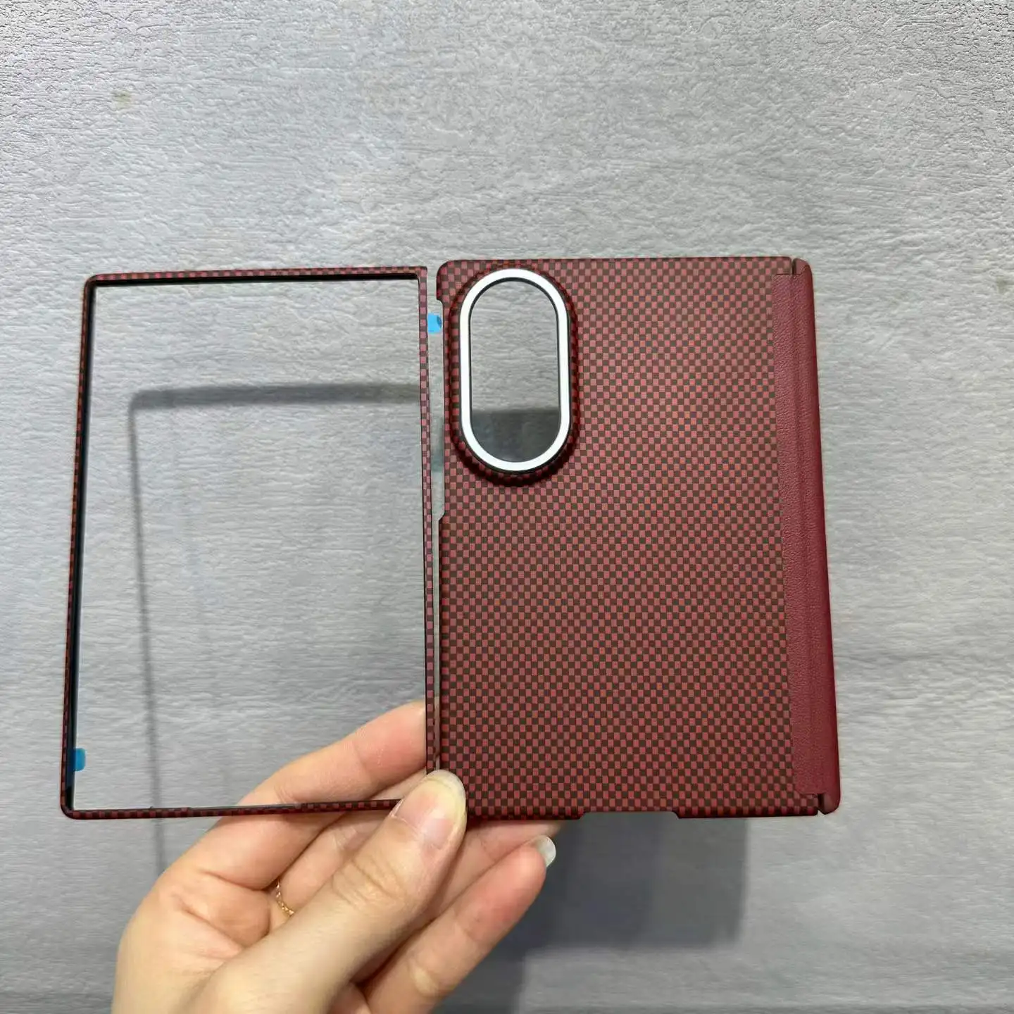 Ultra Slim Kevlar Texture Magnetic Case with MagSafe Charging Compatibility