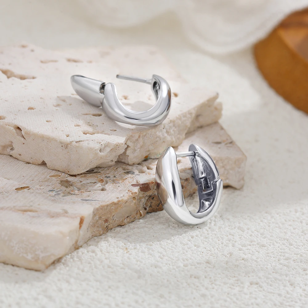 Classics Polished 18K Gold Plated U Shape Huggie Earrings Simple Non Tarnish Thick Ear Hoop Vintage Jewellery Gifts Dropshipping