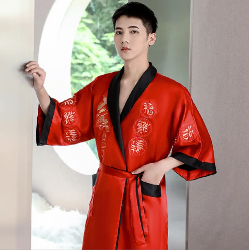 Hot Selling New Spring Chinese Style Men's High Quality Satin Silk Two-face Robe Embroidery Dragon Loose Kimono Bath Gown