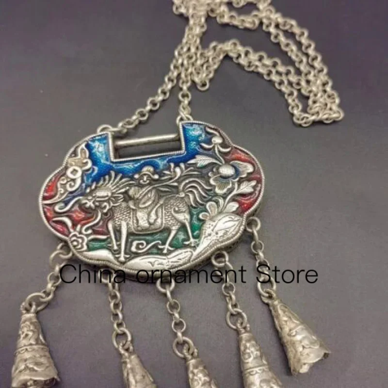 

KIRIN Longevity Lock Sweater Chain Inlaid Cloisonne Top Ranking Pendant