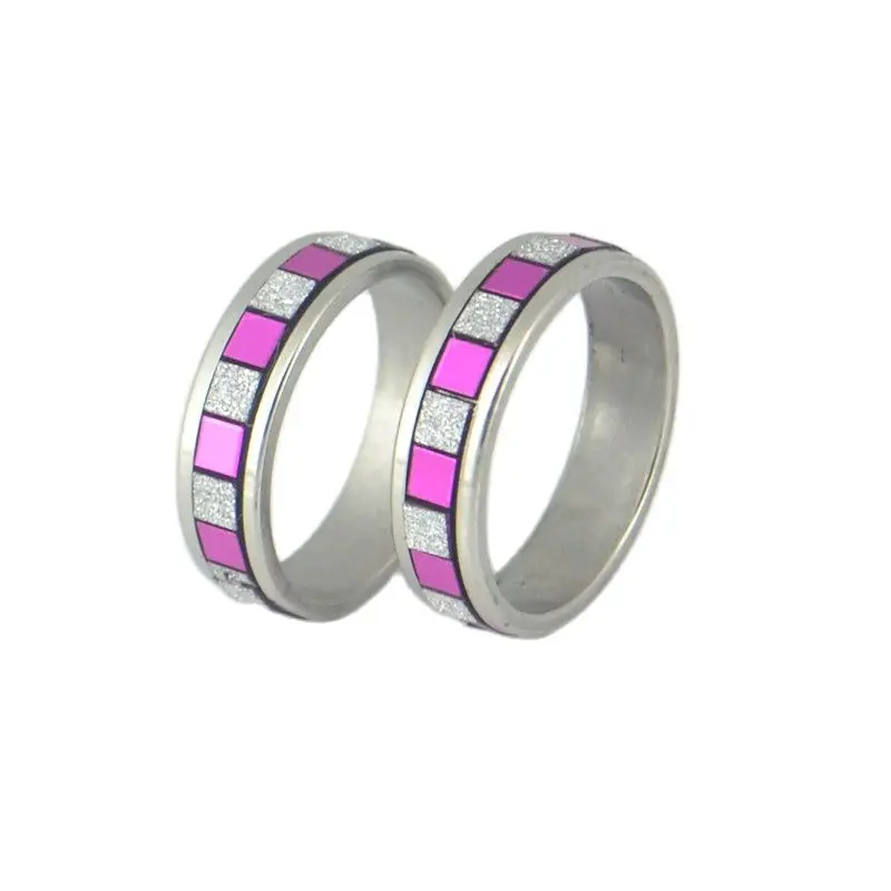 18X Rose Red Aluminium Flake Sparkle Anello In Acciaio Inossidabile Ragazza Gioielli Moda Donna