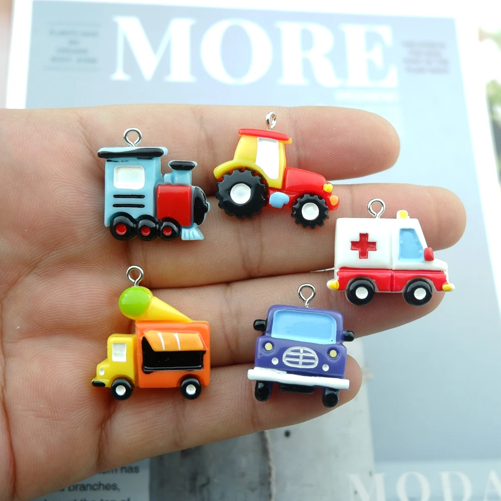 Traktor Zug Ambulan Auto Charms für Schmuck Machen Diy Ohrring Armband Anhänger Zubehör Erkenntnisse Groß Großhandel – Detail 1
