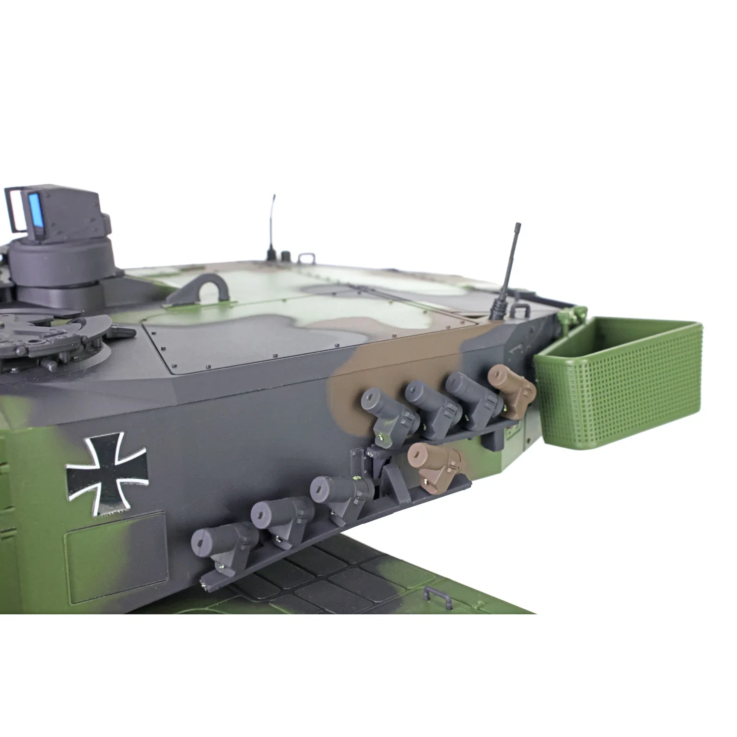 2.4Ghz Heng Long 1/16 7.0 Plastic Leopard2A6 RTR RC Tank 3889 W/ 360° Turret Ready to Run Cars TH17575 5