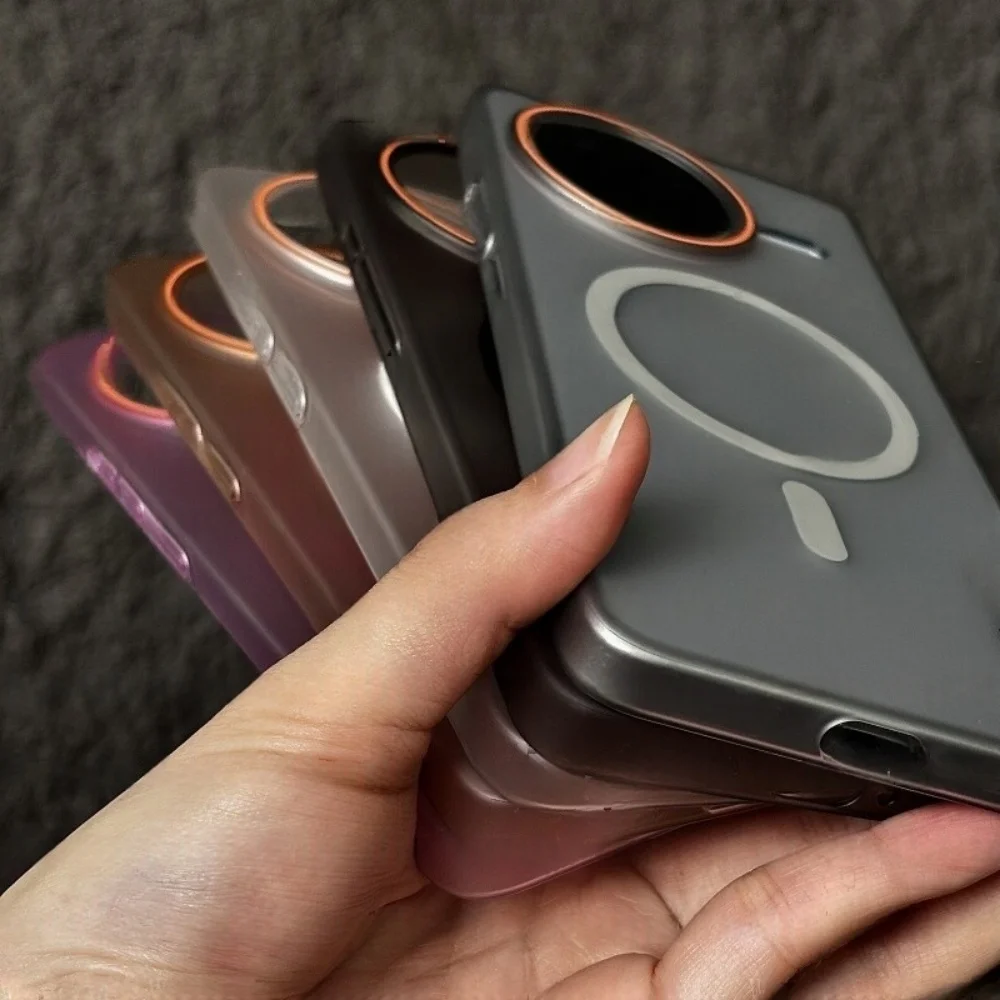 Ultra-Thin Matte Magnetic Wireless Charging Case - Clear Plastic Cover