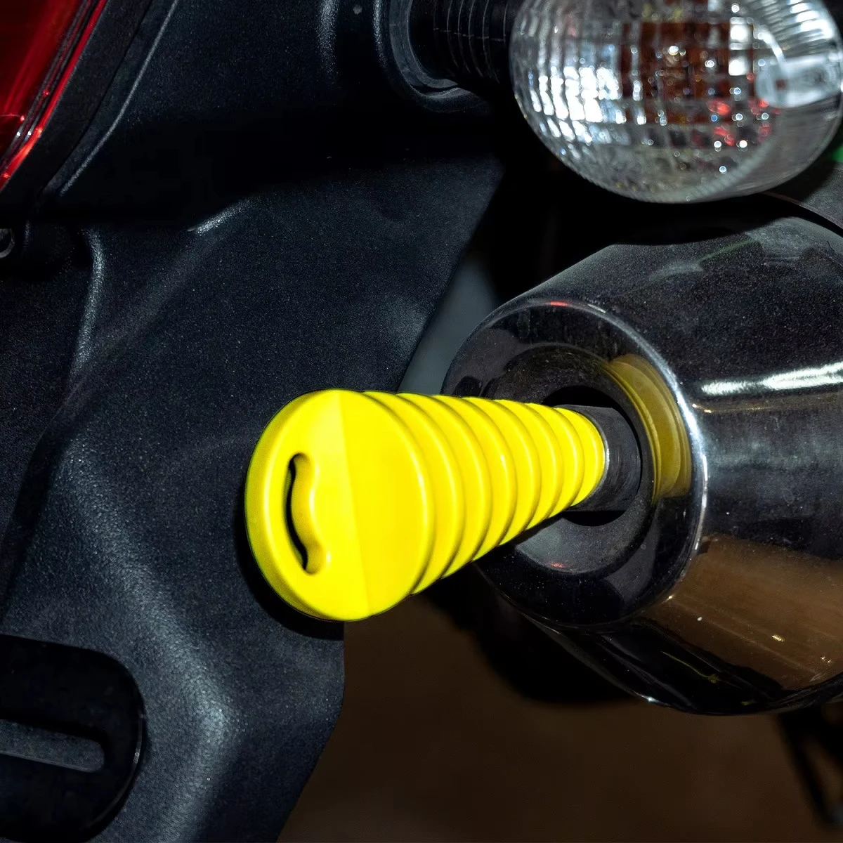 Exhaust Wash Plug Pipe Protector PVC Honda Kawasaki KTM Suzuki Yamaha Motorcycle Universal